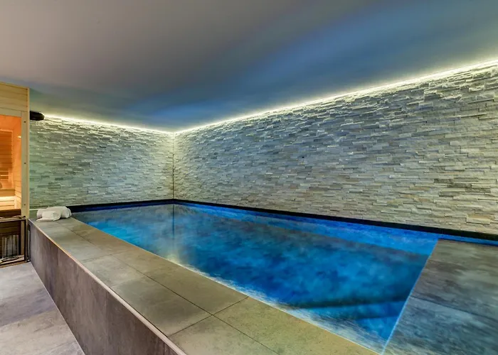 Chalet Black Pearl *