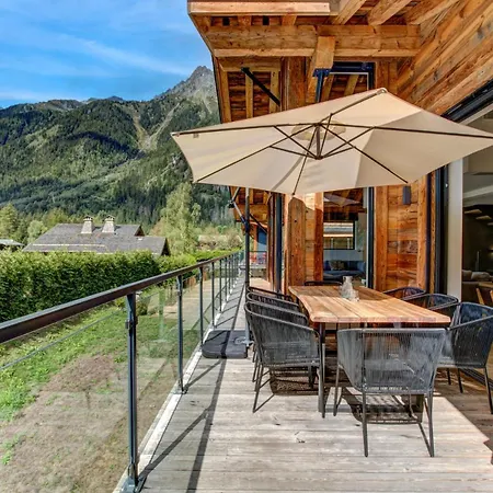 Black Pearl Chamonix